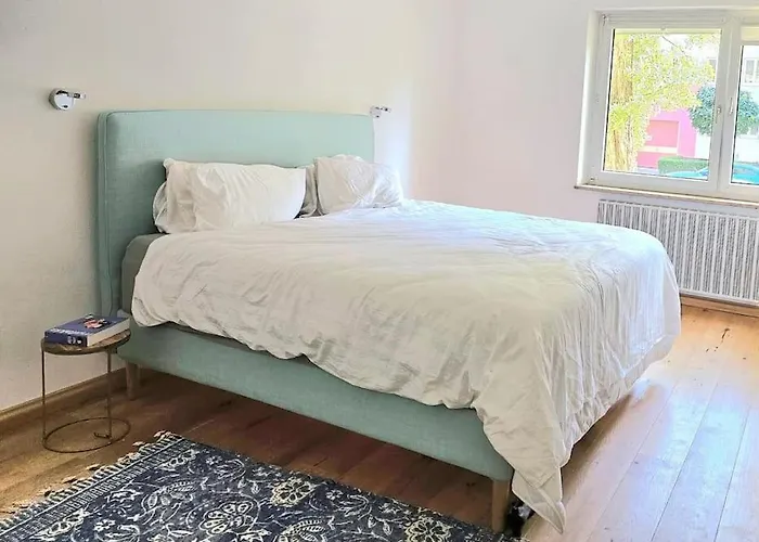 Apartment Bright, Comfy Flat, Location