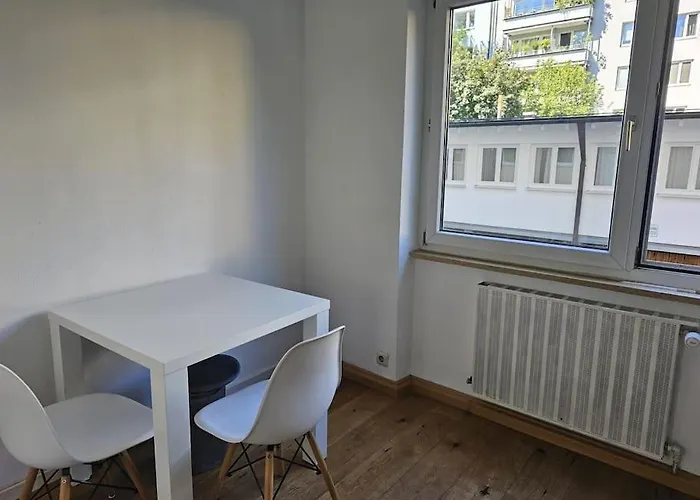 Apartment Bright, Comfy Flat, Location