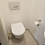 דירה Bright, Comfy Flat, Location *