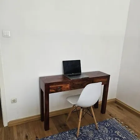 Bright, Comfy Flat, Location