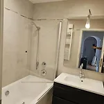 Bright, Comfy Flat, Location Lejlighed München