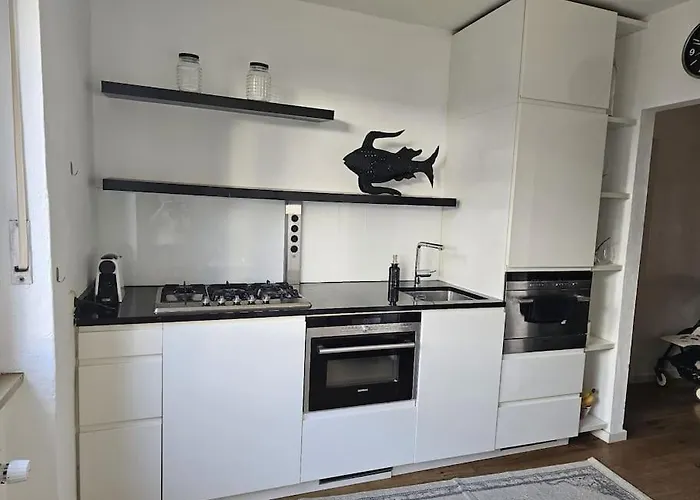 Bright, Comfy Flat, Location * München